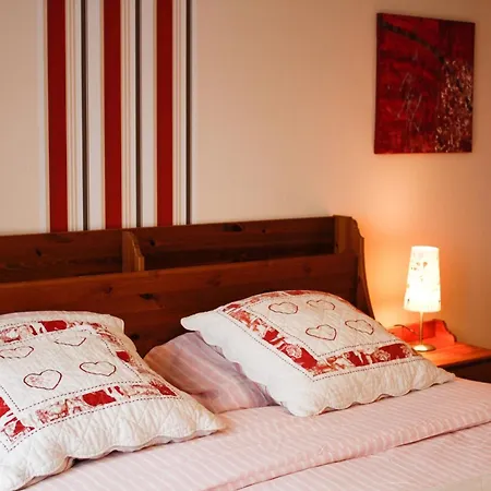 La Pierraille * Froid-Chapelle