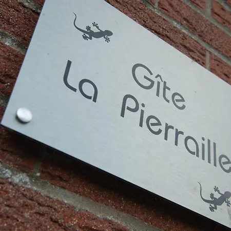 Semesterbostad La Pierraille *